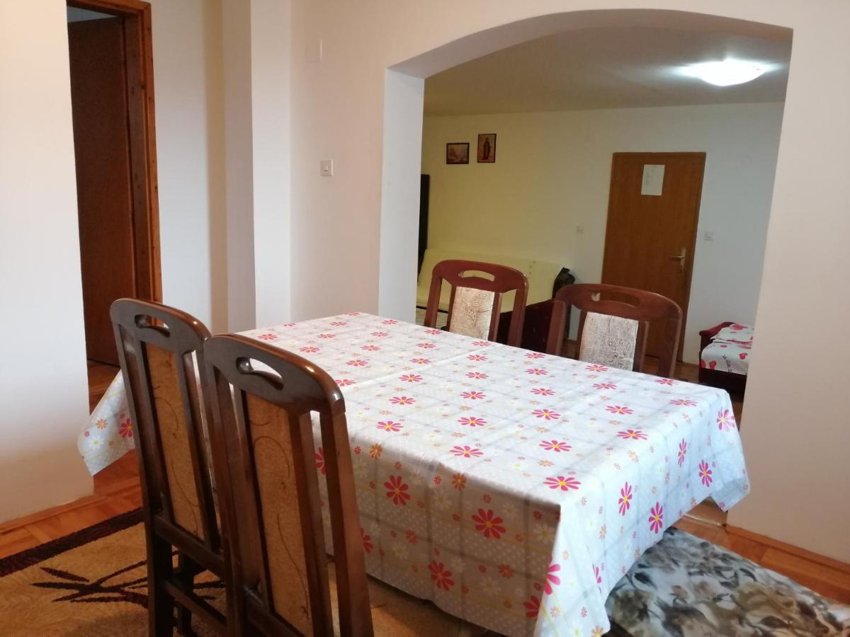 Pansion Velickovic Apartment Niska Banja Luaran gambar